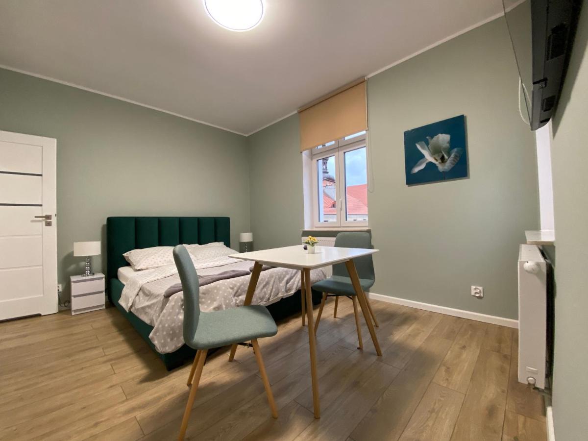Apartament Kleopatra Gniezno Exterior foto